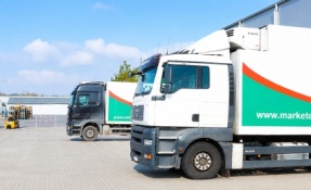 Zmowa w transporcie i handlu przeciwko kierowcom w całej Polsce: UOKiK stawia zarzuty gigantom Dino, Lidlowi, Biedronce oraz dziesiątkom dużych firm transportowych